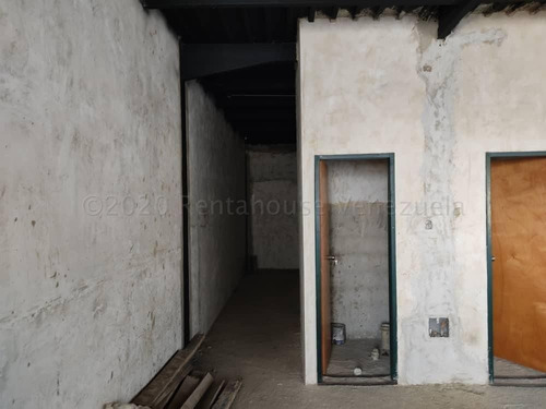 Imagen 2 de 18 de Galpones-depositos En Venta Barquisiimeto /04245565759