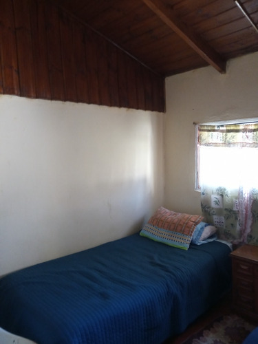 Gran Casa De 2 Pisos Con Patente De Hostal