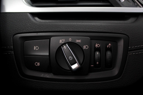 Imagem 11 de 14 de Bmw X1 2.0 Turbo Sdrive 20i X - Line 4p Automático 8m - 20