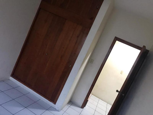 Renta Casa 7 Hab. Alfonso Arroyo Flores Tuxpan Veracruz.