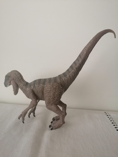 Velociraptor Delta, Jurassic World, Hasbro 2015 (Usado)