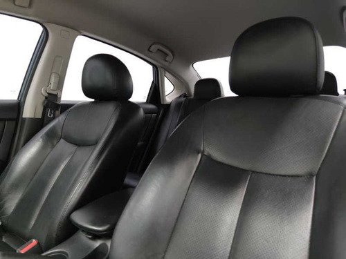 Imagem 14 de 15 de Sentra Sv 2.0 Aut