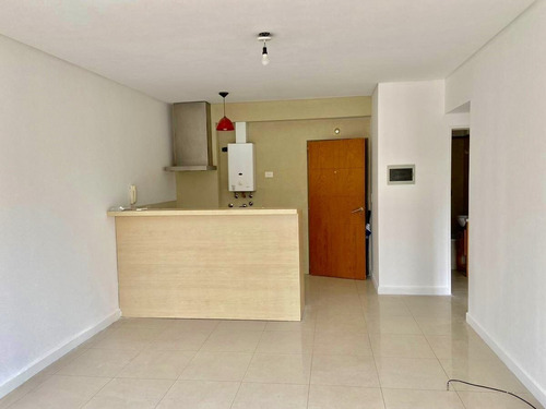 Imagen 6 de 16 de Venta Hermoso 3 Amb En San Fernando