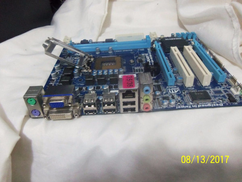 Vendo Placa Mãe Ga-h61m-d2p-b3 1155 Com Defeito