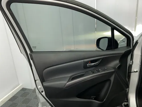 Suzuki S-Cross GLX ALL GRIP MT 1. 4 4X4 TURBO