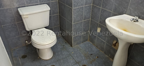 Imagen 8 de 15 de Rentahouse Carabobo Alquila Local Comercial Cc Via Veneto Mls #22-20098 Rah/jcg