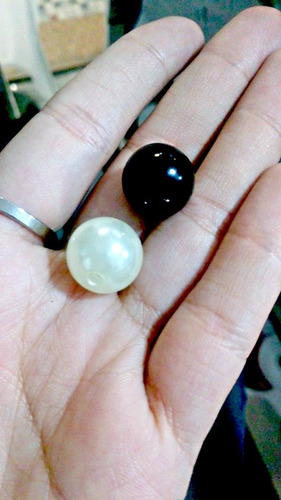 Medio Kilo 14mm Perlas Negras