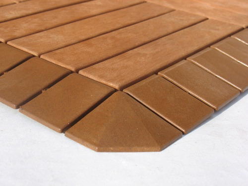 Piso Deck De Madera Y Resina Para Patios, Terrazas, Piscinas