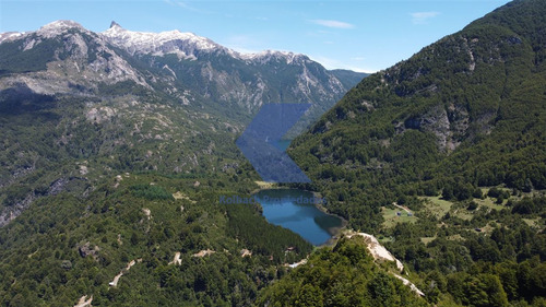 Hermoso Terreno Con Río En Venta En Futalefu