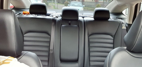 Ford Fusion Hybrid. Sel.