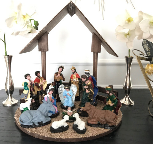Belén completo con casita - Belén navideño de resina