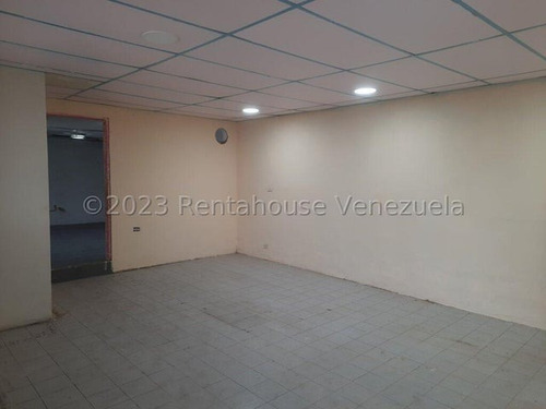 Imagen 4 de 7 de Local Comercial En Alquiler Petare 23-18443 Yubelys Martínez 04242763692 Rent-a-house