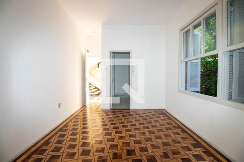 Imagem 5 de 15 de Apartamento Para Aluguel - Petrópolis, 2 Quartos, 70 - 893593297