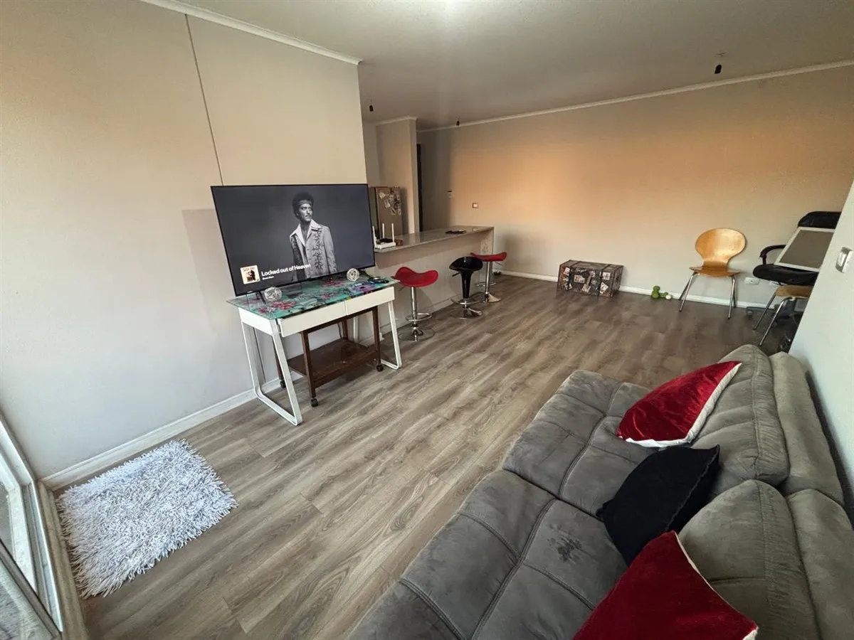 Imagen 4 de 25 de Departamento En Arriendo De 3d 2b 1e 1b. En Puente Alto