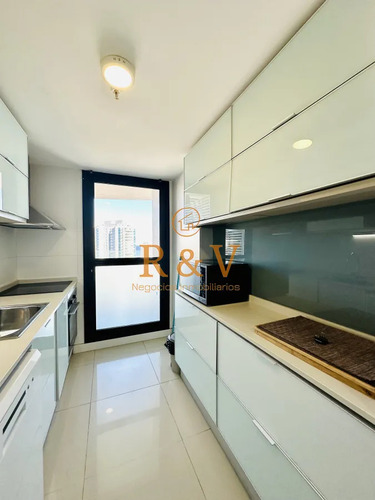 Moderno Apartamento De 3 Dormitorios En Suite, Zona Hotel Enjoy, Punta Del Este