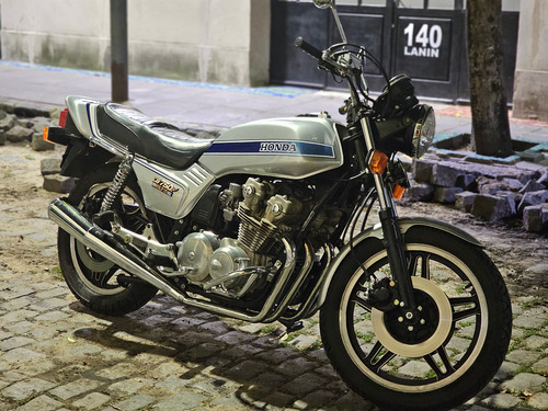 Honda Cb 750 F Supersport