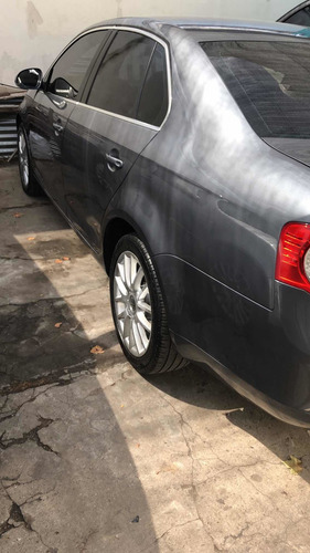 Volkswagen Vento 2.0 Sportline Tsi 200cv 2011