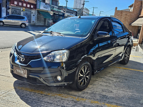 Toyota Etios 1.5 PLATINUM SEDAN 16V FLEX 4P AUTOMÁTICO