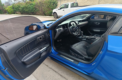 Ford Mustang 3.8 Coupe 3.7 V6 At