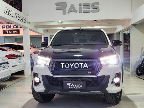 Imagen 2 de 17 de Toyota Hilux Gr-sii Tdi 4x4 At