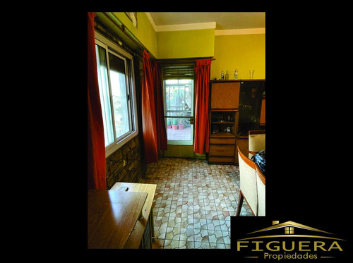 Venta De Departamento 4 Ambientes Con Jardin Comun