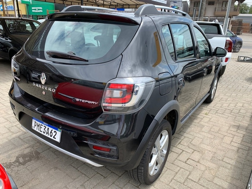Imagem 3 de 8 de Renault Sandero Stepway 1.6 Aut 2016/2017