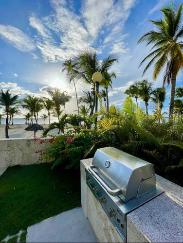 Hermoso Apartamento De 1 Habitacion Frente A La Playa, En Playa Nueva Romana