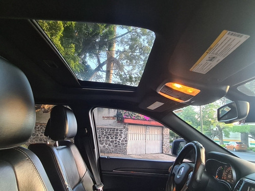 Imagen 8 de 13 de Jeep Grand Cherokee 2015 3.6 Limited Lujo V6 4x2 At