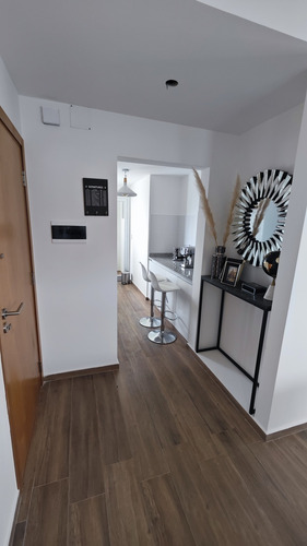 Venta Depto 2 Dorm C/cochera - 14 E/45 Y 46 - La Plata