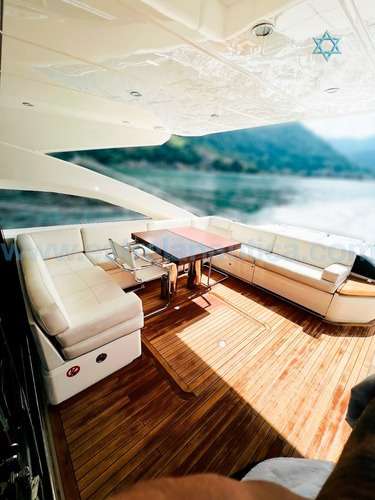 Imagem 3 de 7 de Lancha Princess V72 Barco Iate N Ferreti Azimut Intermarine