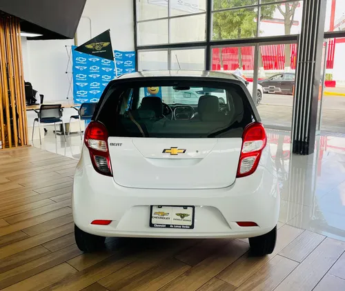 Chevrolet Beat 1.2 HB LT Mt