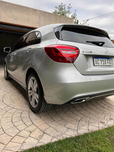 Imagen 4 de 10 de Mercedes-benz 200 A200