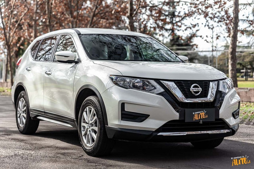 Imagen 8 de 14 de Nissan Xtrail 2.5 Sense 2018