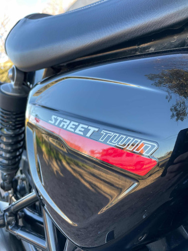 Imagen 2 de 8 de Triumph Street Twin