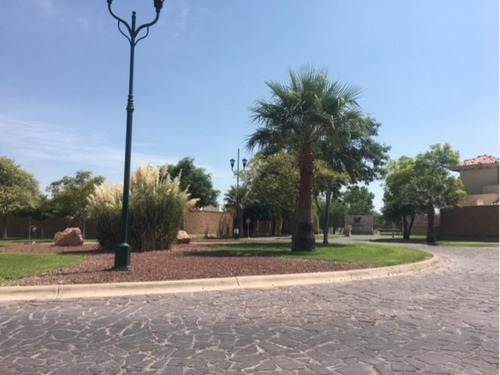 Imagen 1 de 7 de Terreno En Venta En Fraccionamiento Las Villas