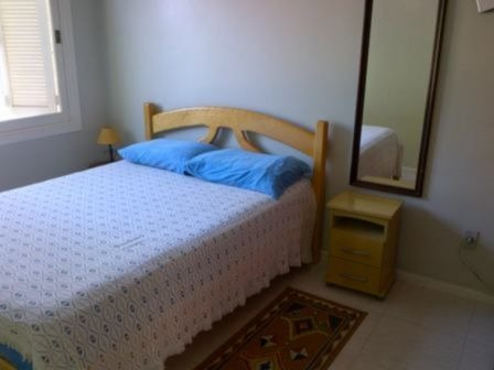 Casa Em Cavalhada Com 3 Dormitórios - Mi11404