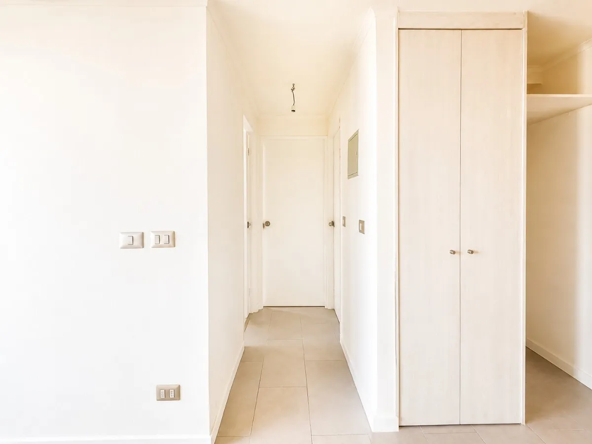Imagen 5 de 17 de ¡impecable Y Amplio! Arriendo ¡depto 2d+1b A Pasos Del Metro