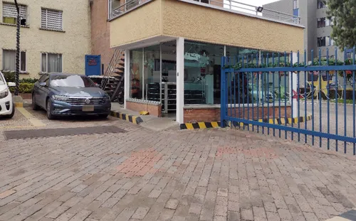 Apartamento En Venta En Usatama Manzana K. Cod V12530007