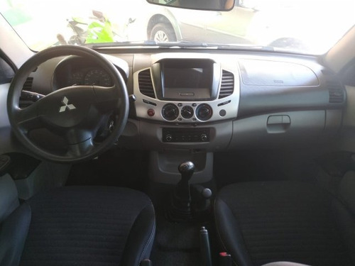 Imagem 8 de 11 de Mitsubishi - L200 Triton 3.2 Gl 4x4 Cd 16v Turbo Intercole