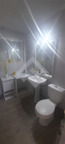 Imagen 10 de 27 de Casa En Venta De 5 Dorm. En La Florida