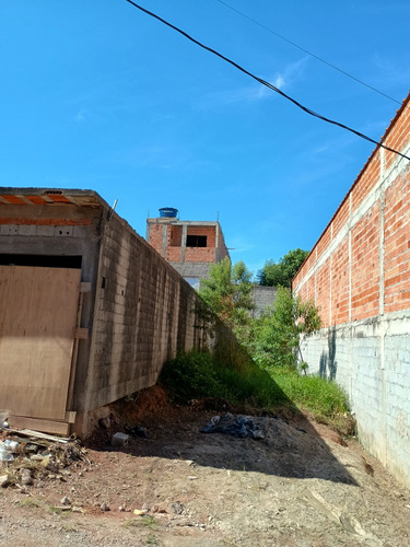 Terreno 5x25 Próximo Do Terminal Varginha