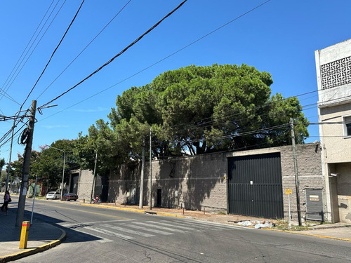 Nave Industrial 7537 M2 Totales - 6337 M2 Cubiertos, Sobre Importante Avenida, Lomas Del Mirador, La Matanza
