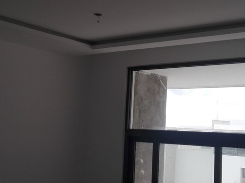 Hermosa Residencia En Venta Con Alberca Privada Y Campo De G
