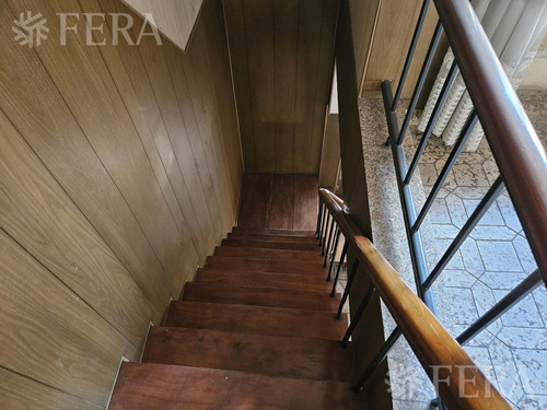 Venta De Casa De 4 Ambientes Con Cochera Y Quincho En Piñeyro