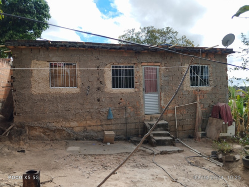 Vende-se Lote 360 Metros Com Casa