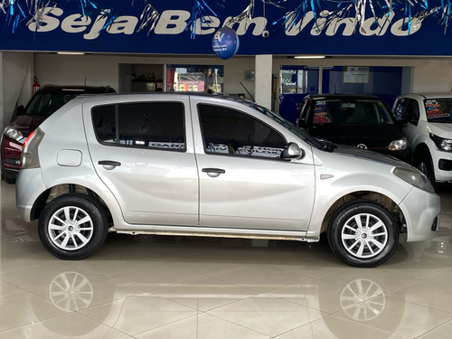 Renault Sandero 1.0 16v Expression Hi-flex 5p