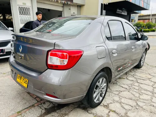 Renault Logan 1.6 Polar Mecánico Fe Aa