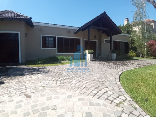 Venta Casa De 4 Ambientes En Club De Campo San Patricio