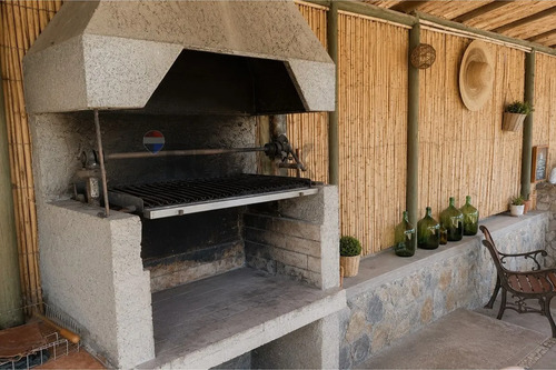 Exclusiva Casa En Parcela  En Venta En Algarrobo