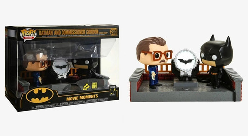 Funko Momento De La Película: Batman Con Señal Iluminada